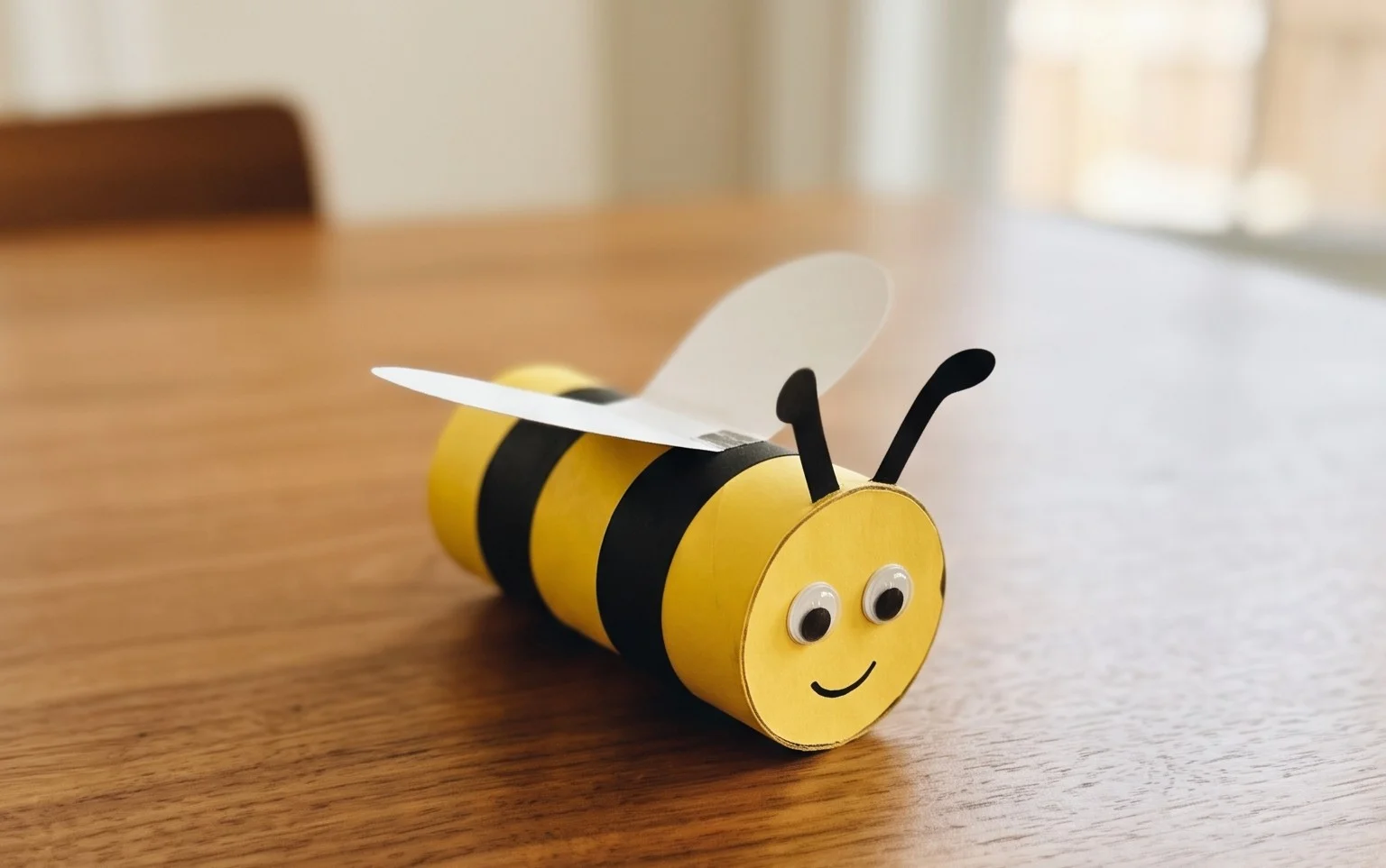 Easy Cardboard Tube Flying Bee Origami Craft